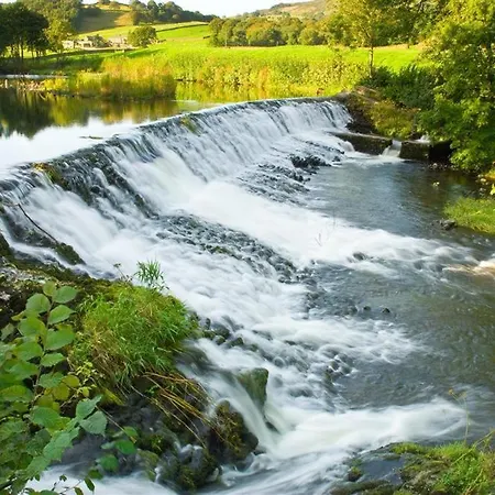 Stone At Staveley * Windermere